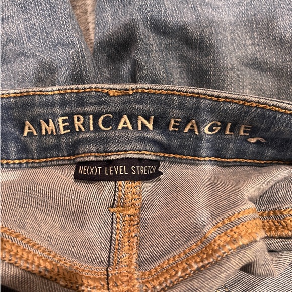 American Eagle Outfitters Super Hi Rise Next Level Stretch Jeggings - Picture 3 of 5